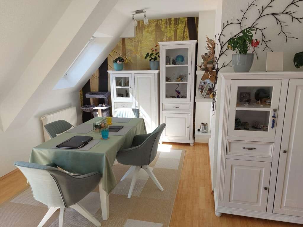 Immobilie in Bad Brückenau - Exklusive 3-Zimmer Wohnung, 76m², Lift & Stellplatz -Naturblick inklusive - Bild 3