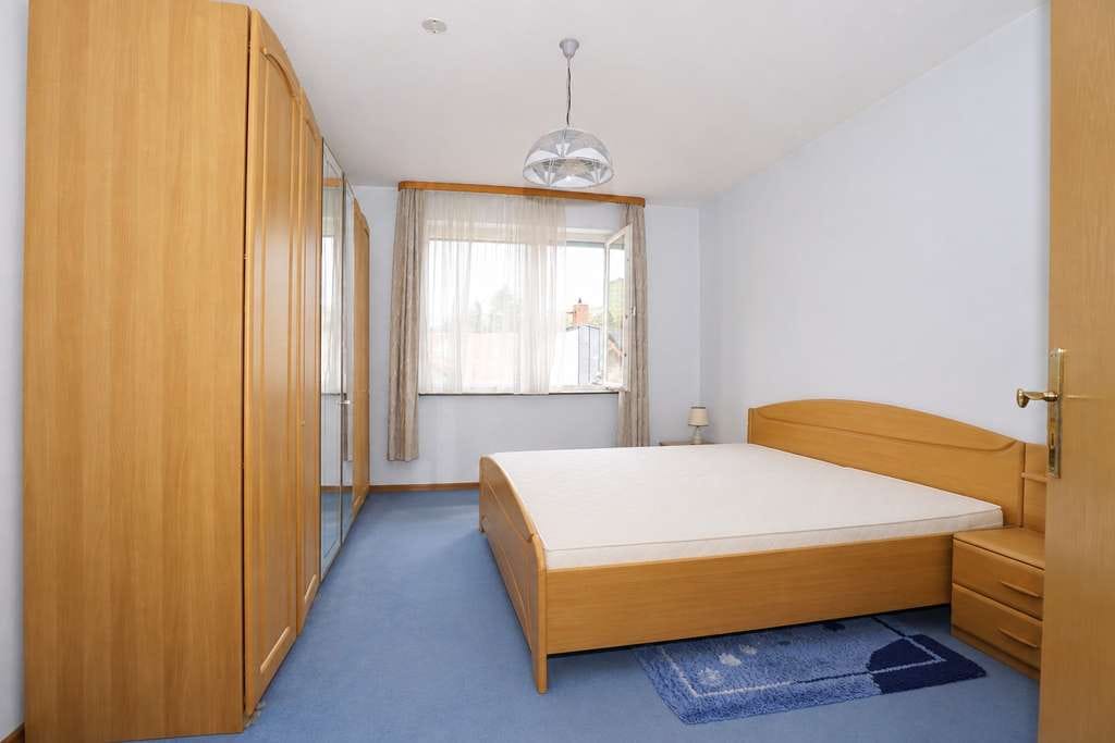 Immobilie in Bad Kreuznach - 140 m² zum Gestalten – Reihenendhaus mit Balkon und Garten - Bild 0