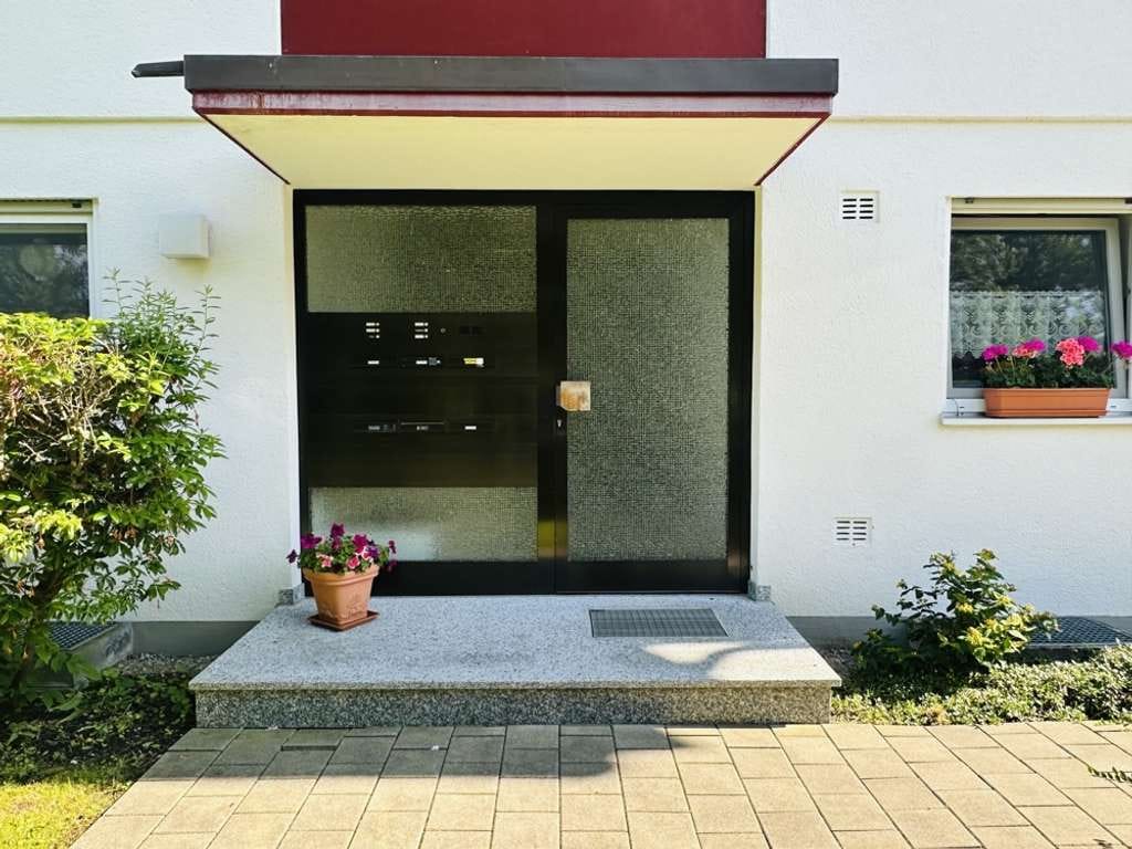 Immobilie in Lindau (Bodensee) - Kapitalanleger aufgepasst! 
***Bezuzgsfreie 
2 Zimmer Wohnung 
mit Balkon im Wannental!*** - Bild 2