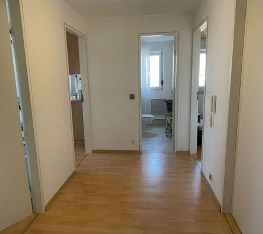 Immobilie in Erdmannhausen - PROVISIONSFREI: Kapitalanlage mit 4,5 % in Erdmannhausen: Rendite - 3 Zi. - Stellplatz - Bild 2