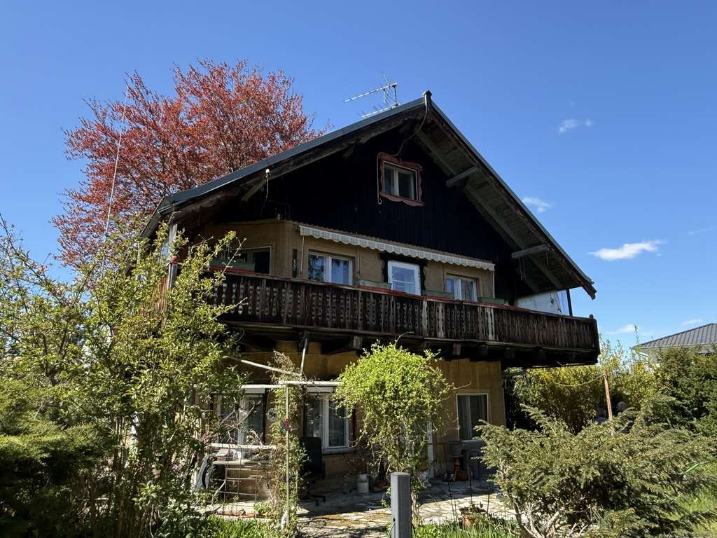 Immobilie in Erkner - Attraktives Grundstück mit bestehendem Haus und weiterem Bauplatz in Erkner - Bild 1