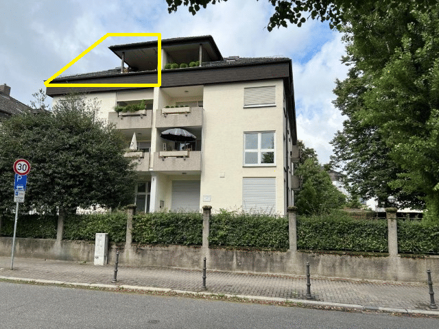 Immobilie in Friedberg (Hessen) - 3-Zimmer-Eigentumswohnung mit Balkon, Dachterrasse und Stellplatz in Friedberg (Erbpachtgrundstück) - Bild 0