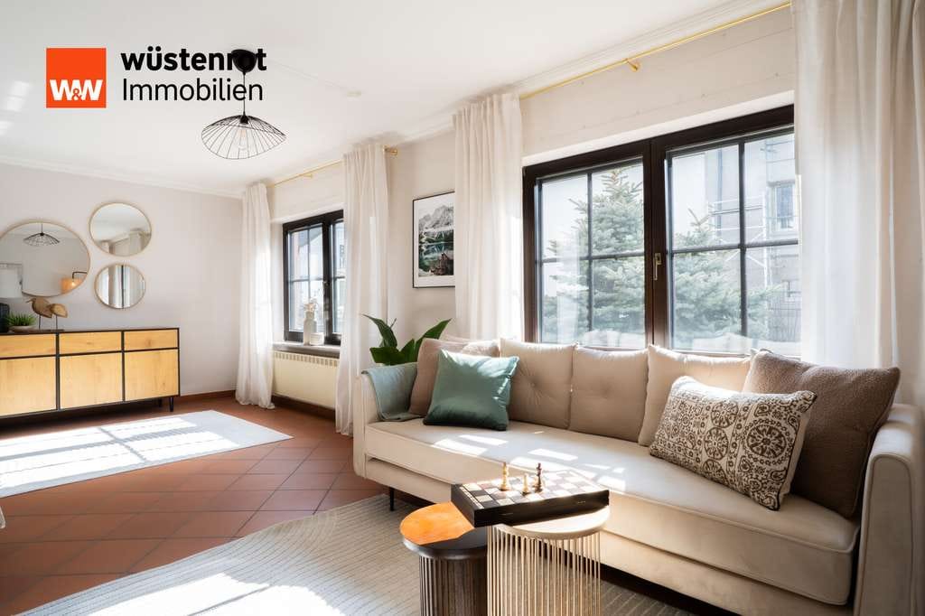 Immobilie in Mettlach - Ein Haus für Generationen – Anwesen mit 280 m², Wintergarten & separater Einheit - Bild 1