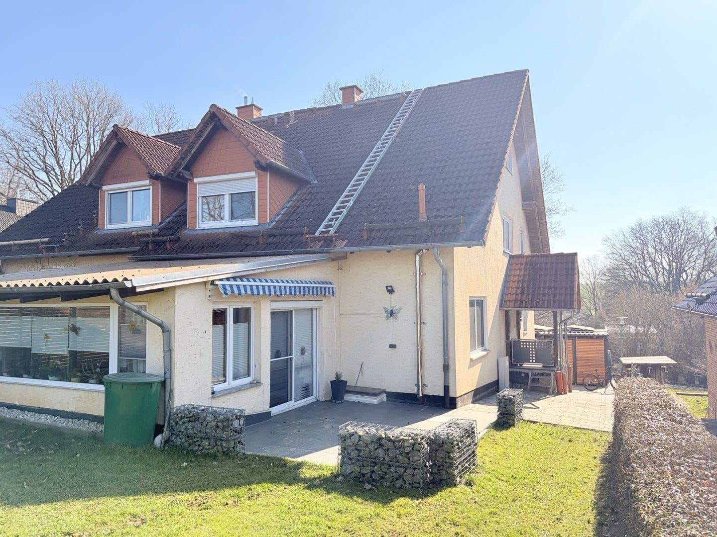 Immobilie in Hofgeismar - Großzügige und umfangreich modernisierte DHH am Ortsrand von Hofgeismar-Hombressen - Bild 4