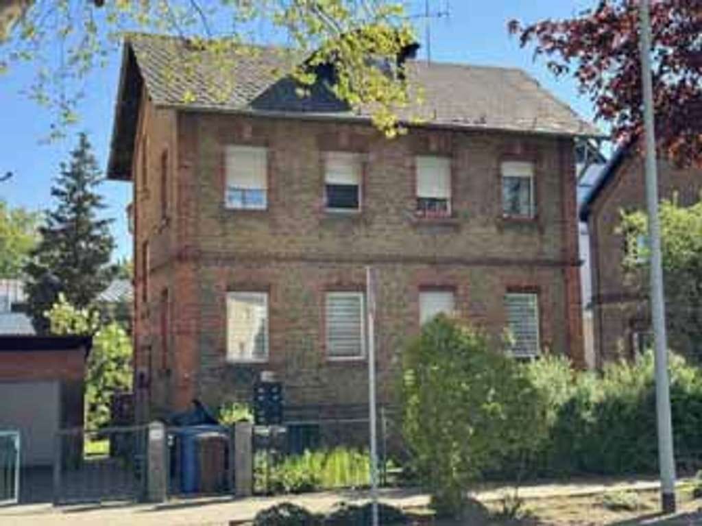 Immobilie in Bad Soden - Haus in Bad Soden zum Bodenwert zu verkaufen, Königsteiner Straße - Bild 0