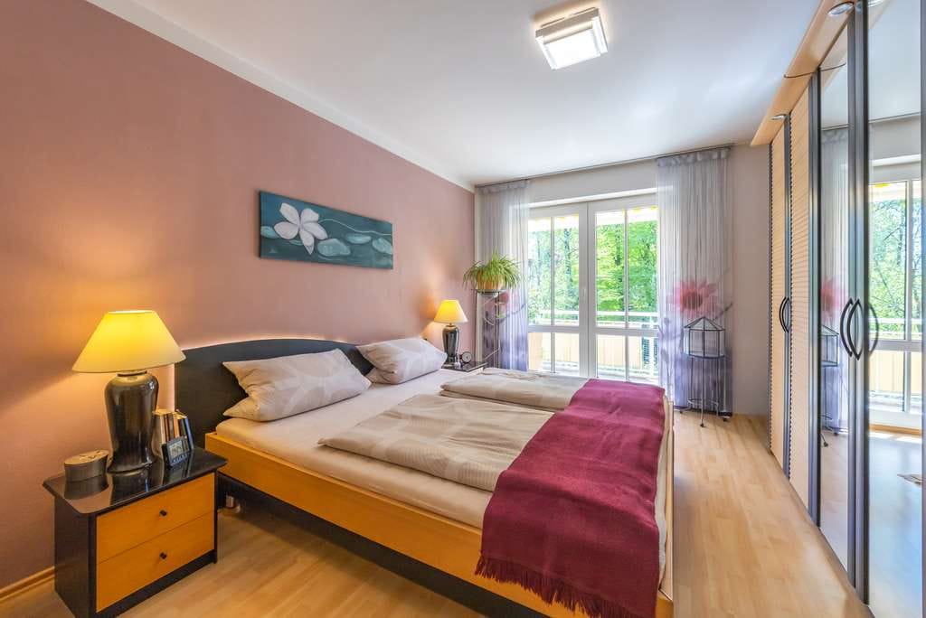 Immobilie in Grafrath - Wohnidyll am Waldrand: Gemütliche 3-Zimmer-Wohnung mit Ausblick ins Grüne - Bild 2