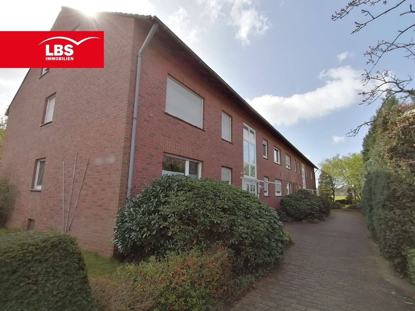 Immobilie in Wesel - Meine erste eigenen Wohnung - 3-Zimmer-Dachgeschosswohnung in Flüren - Bild 0