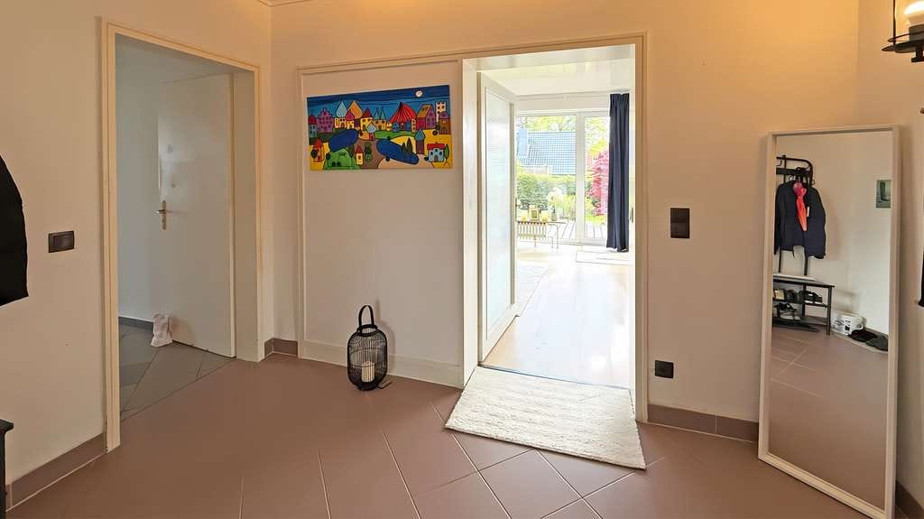 Immobilie in Ahrensburg - Ein Zuhause mit Charakter, Raum und Perspektive – Ihr Zweifamilienhaus auf großem Grundstück – Wentz - Bild 1