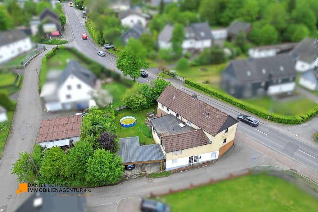 Immobilie in Waldbröl - Wohnhaus in Hermesdorf mit Geschichte und Perspektive – viel Fläche für Ihre individuellen Wohnideen - Bild 4