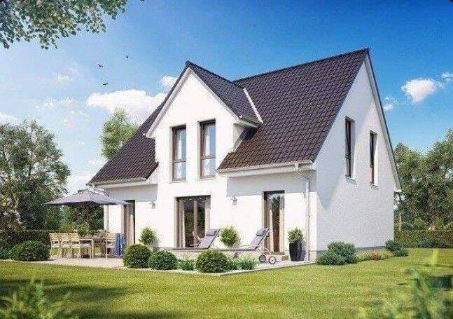 Immobilie in Brande-Hörnerkirchen - Willkommen Zuhause!  Einfamilienhaus mit 135 m² Wohnfläche inkl. PV-Anlage, 4 Zimmern auf einem ca.  1014 m² Grundstück in 25364 Brande Hörnerkirchen - Bild 0