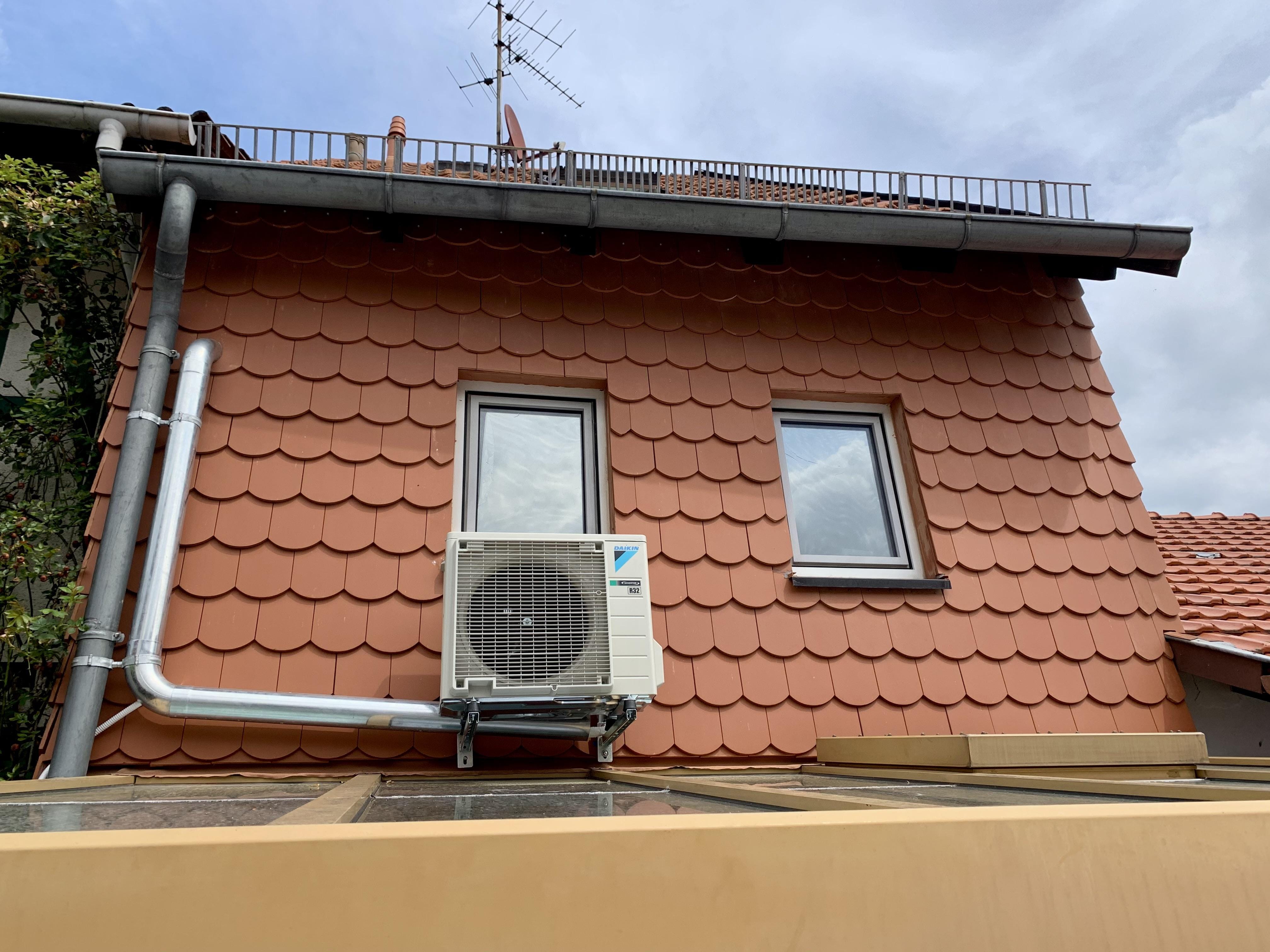 Immobilie in Bad Sooden-Allendorf - Gemütliches Fachwerkhaus mit hervorragendem Raumklima als vollausgestattetes Ferienhaus zu verkaufen  Haus + Doppelcarport + Garten an der Stadtmauer (Bauplatz) - Bild 0