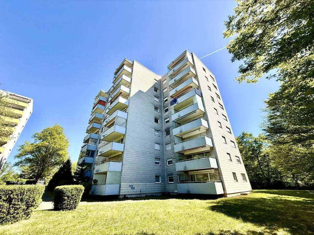 Immobilie in Illingen - Charmante 2,5-Zimmer-Wohnung mit Balkon in ruhiger Lage  - Bild 0