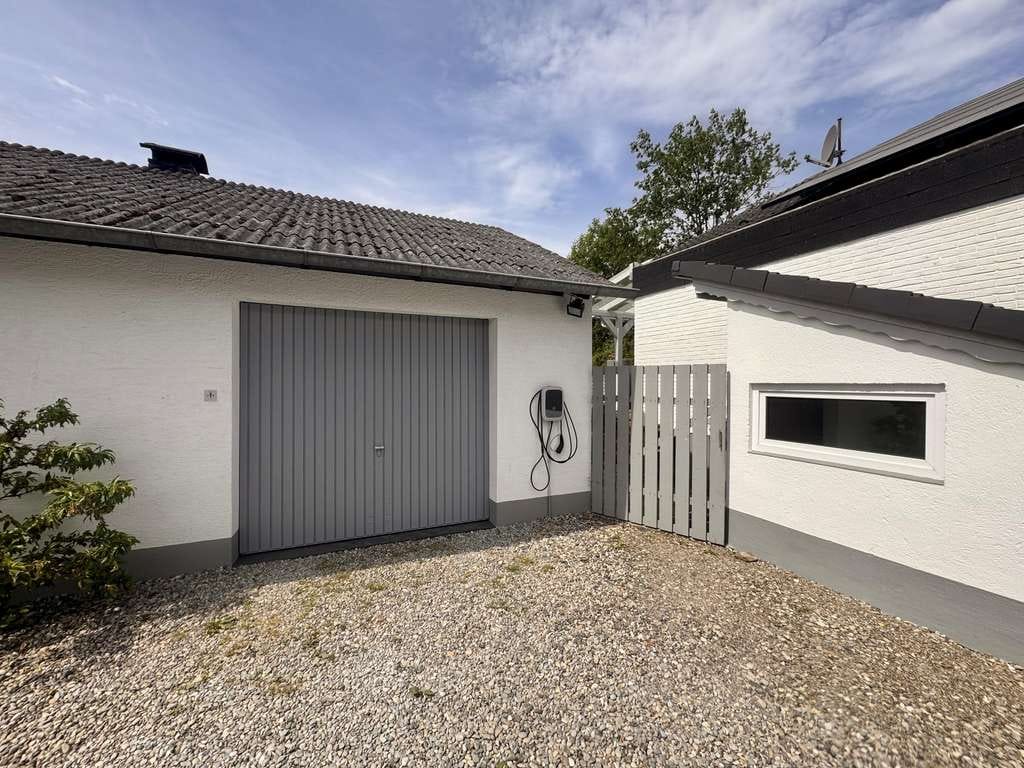Immobilie in Königsmoos - Modernisiertes Bungalow mit großem Garten (Privatverkauf) - Bild 3