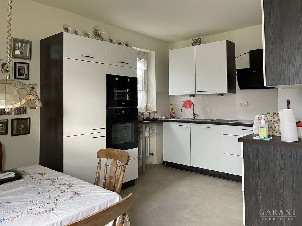 Immobilie in Althegnenberg - Attraktives Zweifamilienhaus mit ausgebautem Dachgeschoss und vielseitigen Nutzungsmöglichkeiten - Bild 4