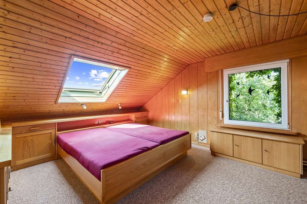 Immobilie in Rickenbach - Aussicht in traumhafter Lage- Einfamilienhaus mit Modernisierungsbedarf auf großem Grundstück - Bild 3