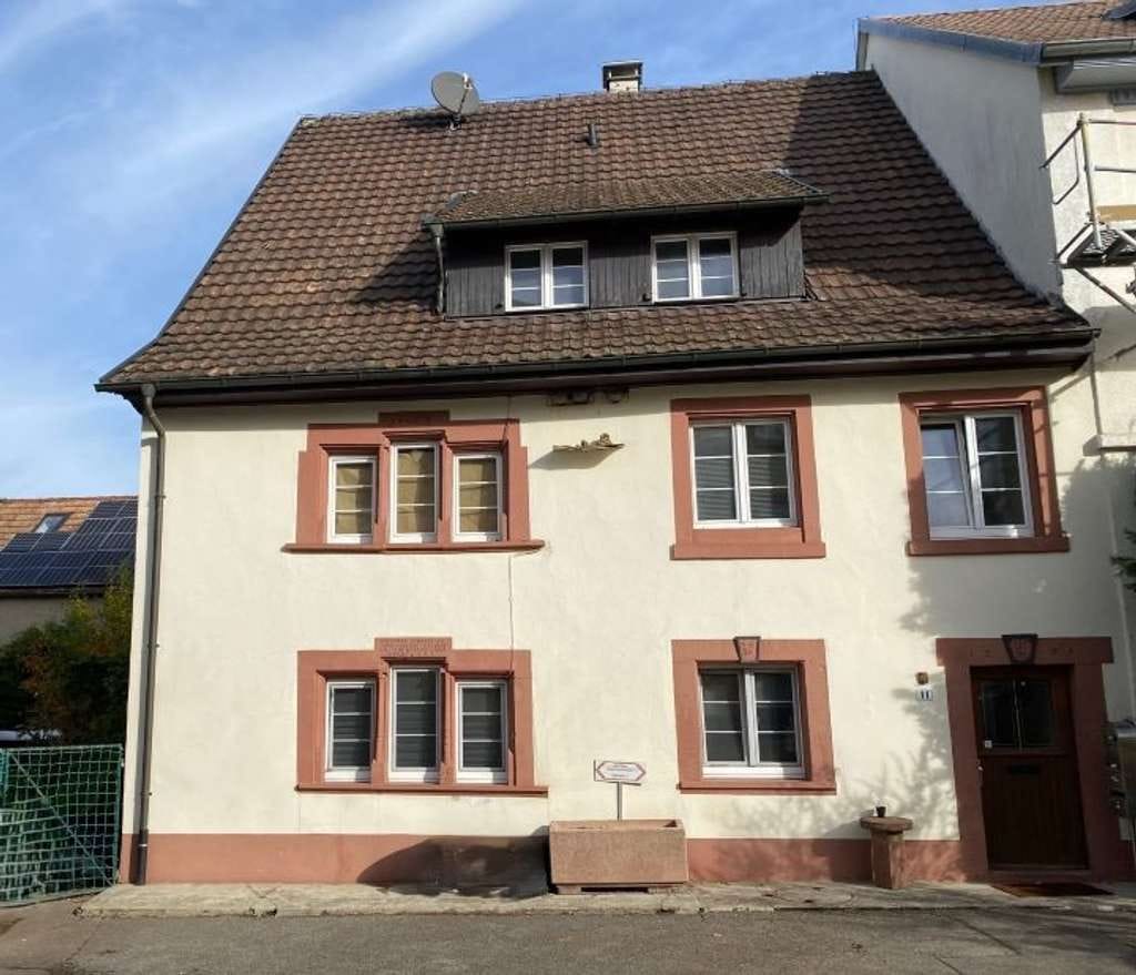 Immobilie in Steinen - ++NEU IM ANBEOT++ Historisches Mehrfamilienhaus im Ortskern von Steinen - Bild 1