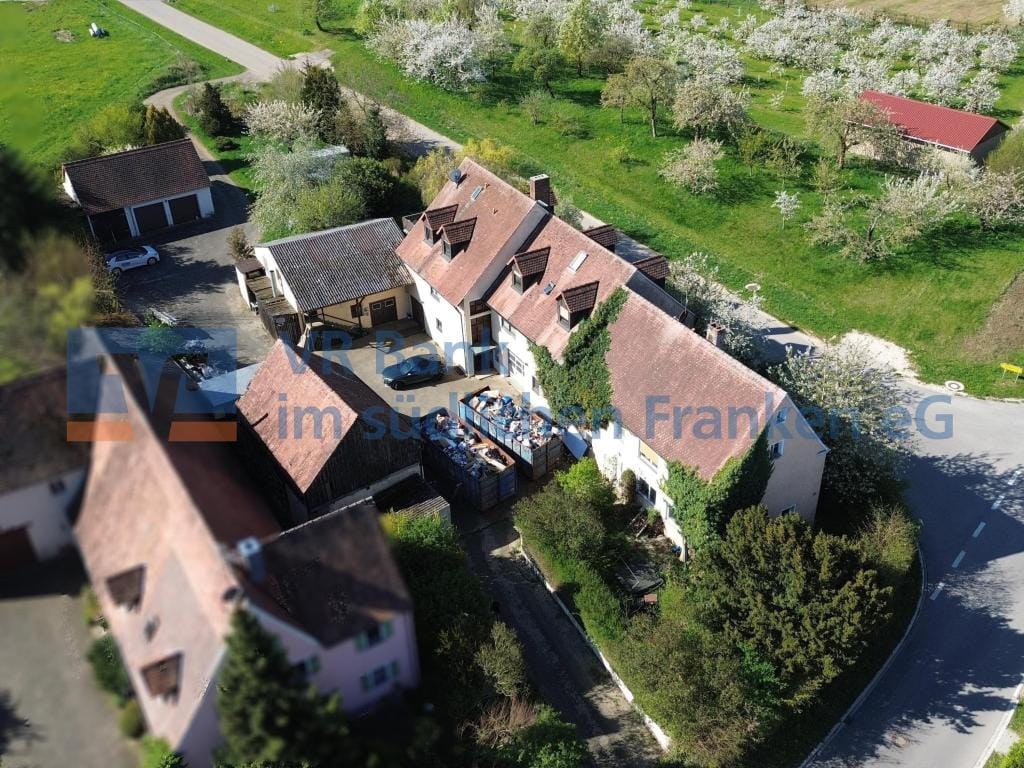 Immobilie in Absberg - Großzügiges Anwesen mit vielseitigen Nutzungsmöglichkeiten in Kalbensteinberg - Bild 1