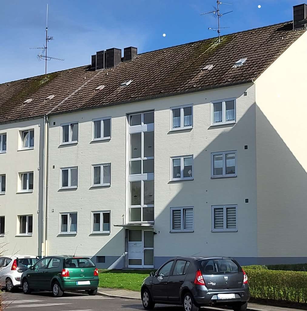 Immobilie in Aldenhoven - Aldenhoven - Interessante Kapitalanlage - Gepflegtes Mehrfamilienhaus mit 6 Wohnungen und 3 Garagen - Bild 0