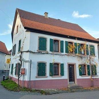 Immobilie in Weisenheim am Berg - WINZERHAUS MIT SCHEUNE    - Bild 1