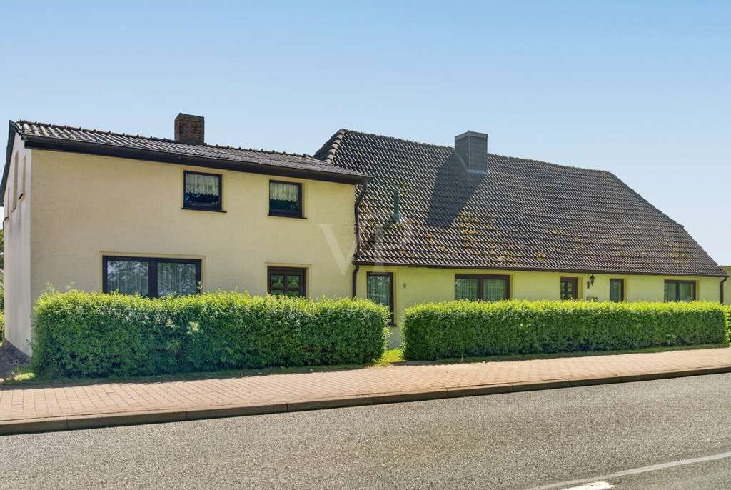 Immobilie in Elmenhorst/Lichtenhagen - Aus alt mach neu: Einfamilienhaus mit viel Potential I Einliegerwohnung I teilbares Grundstück - Bild 3