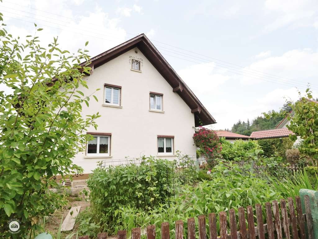 Immobilie in Bad Grönenbach - Charmantes Zweifamilienhaus mit Doppelgarage in Bad Grönenbach! - Bild 3