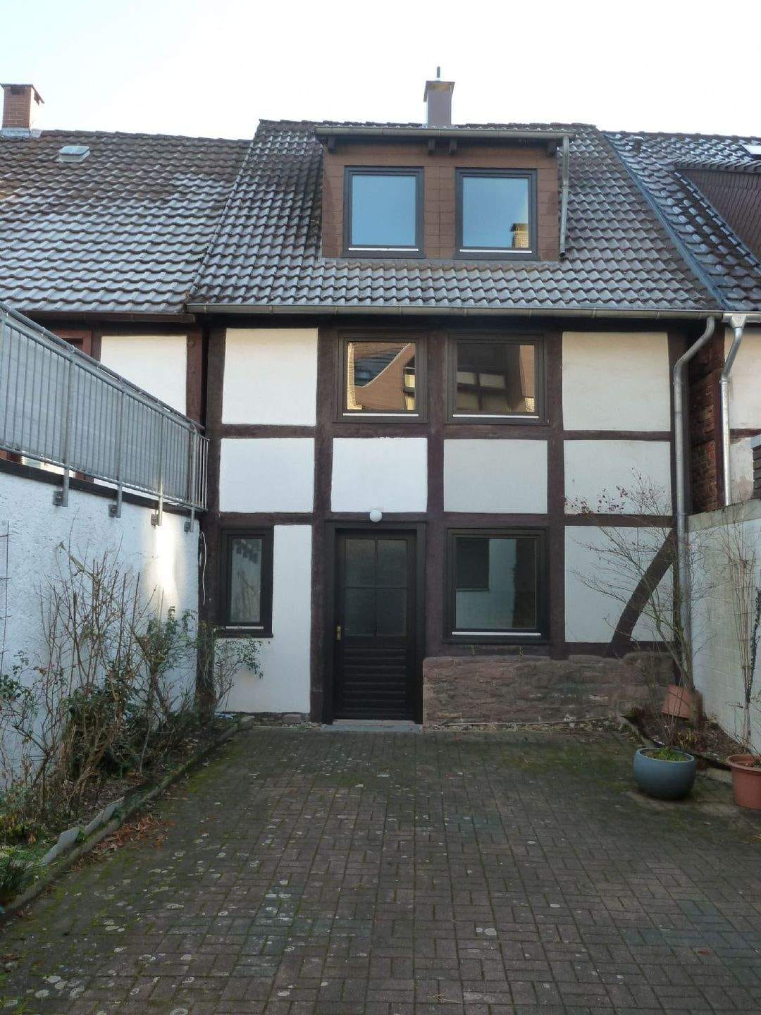Immobilie in Bodenwerder - Denkmalgeschütztes Einfamilien-/Ferienhaus im Stadtkern von Bodenwerder - Bild 1