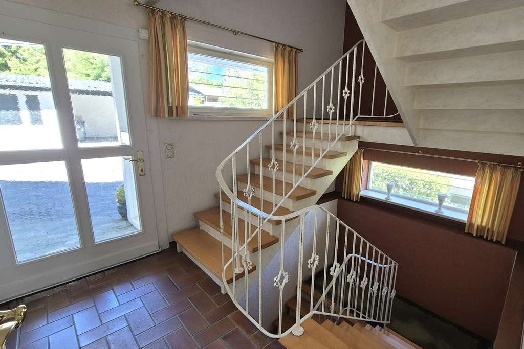 Immobilie in Eslohe - Ein Familienhaus mit viel Platz und großem Garten - Bild 4