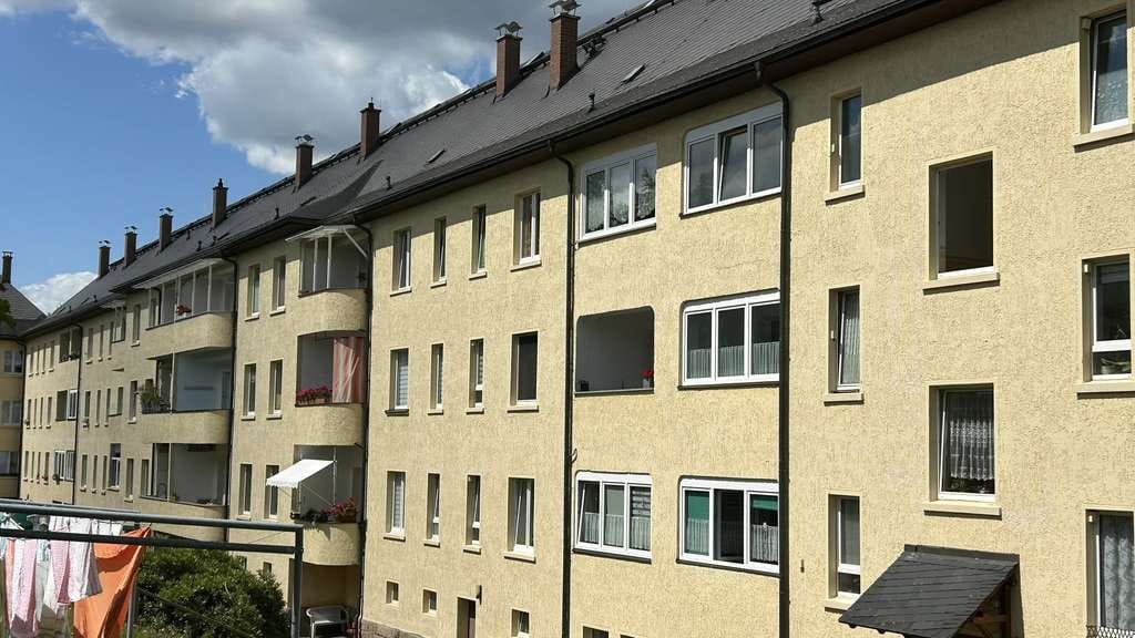 Immobilie in Rodewisch - Große Wohnung - 2 Balkone - super Lage ! - Bild 3