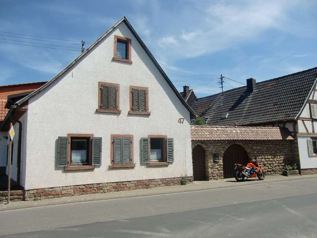 Immobilie in Neustadt an der Weinstraße - Maisonettenwohnung für Kapitalanleger in Lachen-Speyerdorf - Bild 1