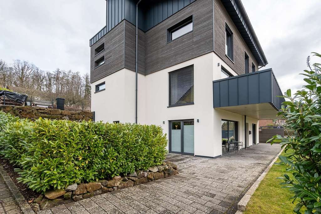 Immobilie in Üdersdorf - Freistehendes Einfamilienhaus in Üdersdorf - Energieklasse A+ - hochwertige Ausstattung - Erdwärme - Bild 1