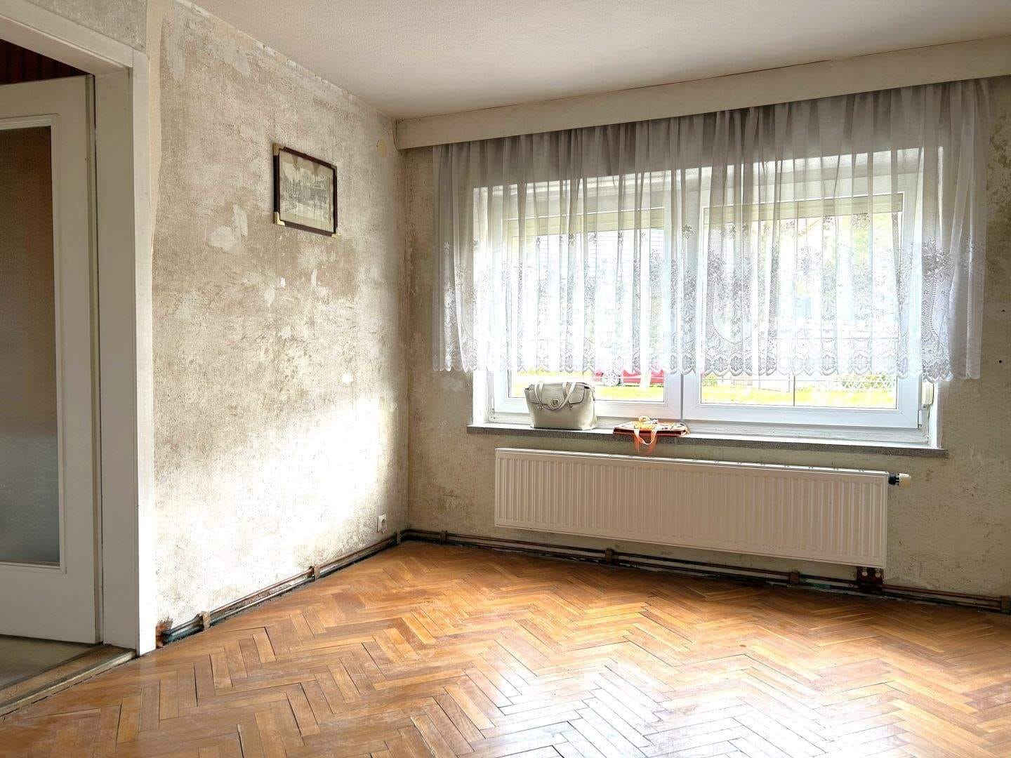 Immobilie in Seifhennersdorf - Schöner Grundriss + schönes Grundstück - 5-Zimmer-EFH im Herzen von Seifhennersdorf - Bild 4