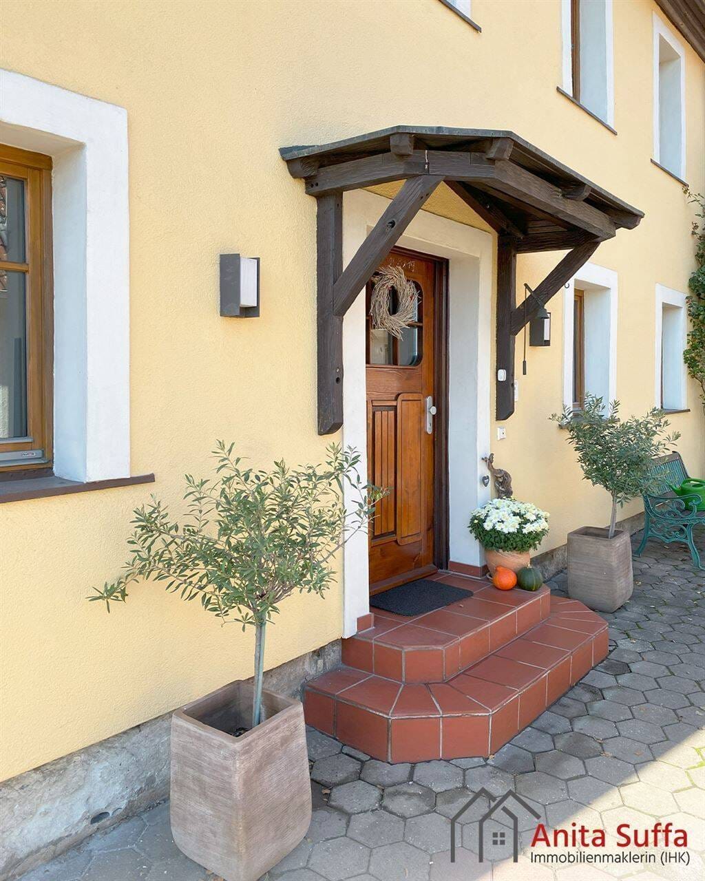 Immobilie in Uehlfeld - Historisches, liebevoll saniertes Wohn- und Gewerbeanwesen mit uneinsehbarer Grün-Oase! - Bild 4