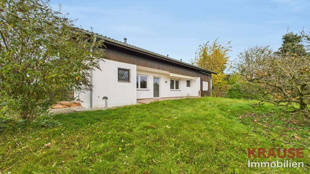 Immobilie in Bad Birnbach - *Freistehendes Einfamilienhaus mit sonnigem Grundstück - ruhige Wohnidylle in Bad Birnbach* - Bild 1