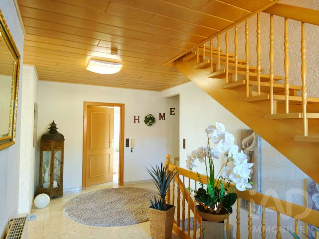 Immobilie in Martinshöhe - Zwei Häuser – ein Preis! Großzügiges Wohnensemble mit ca. 327 m² Wohnfläche, Baugrundstück optional  - Bild 3