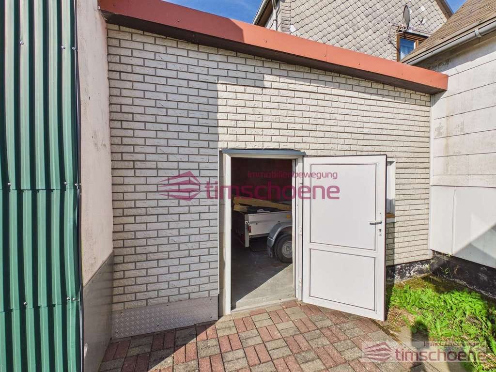 Immobilie in Großbreitenbach - Raum für Familie, Hobby und Handwerk – Einfamilienhaus mit Garage und weitläufigem Garten*** - Bild 3