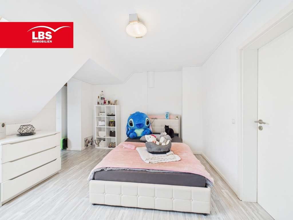 Immobilie in Bad Hönningen - Einziehen & Wohlfühlen: Kernsanierter Familientraum mit Garten - Bild 3