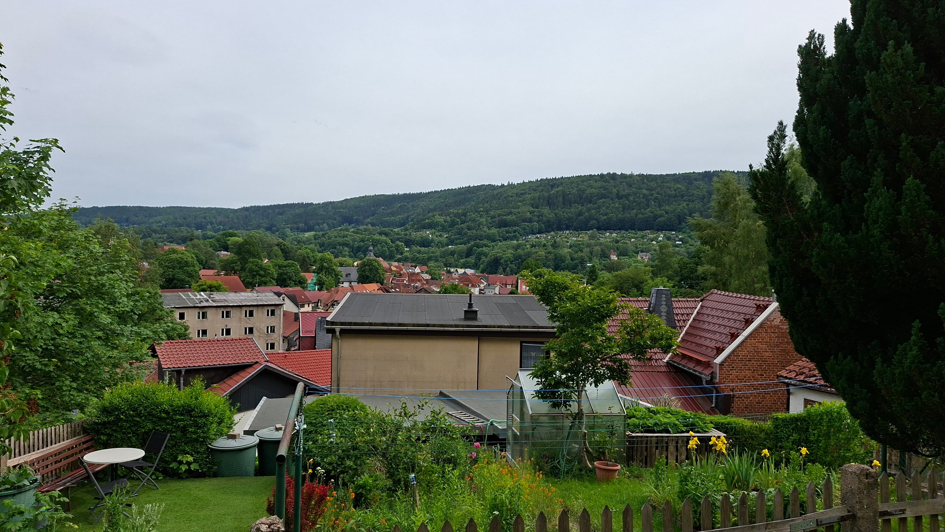 Immobilie in Zella-Mehlis - schönes Einfamilienhaus mit kleinem Garten - Bild 2