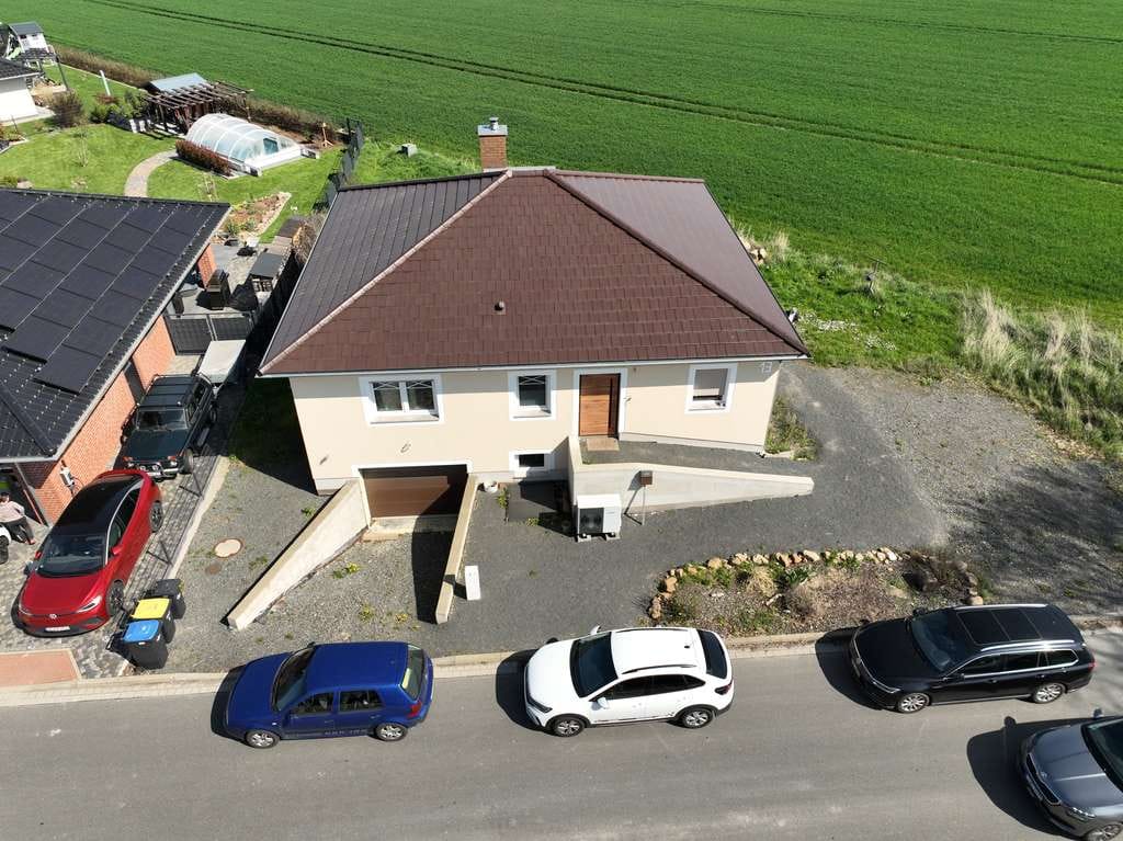 Immobilie in Lossatal - Modernes Einfamilienhaus mit Weitblick ins Grüne - Bild 4
