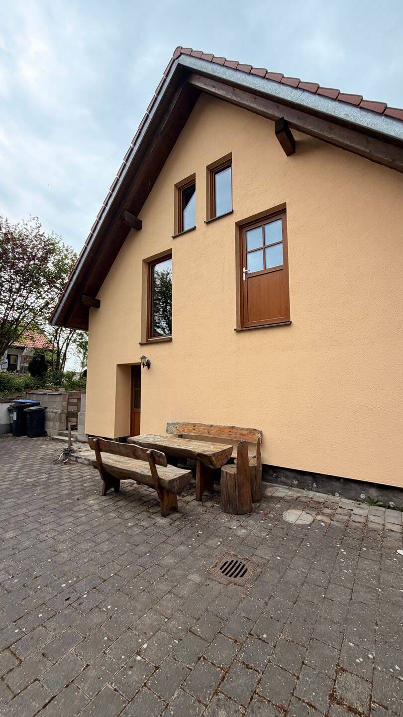 Immobilie in Steinkirchen - Einfamilienhaus mit Garten und Ausbaupotential - Bild 4