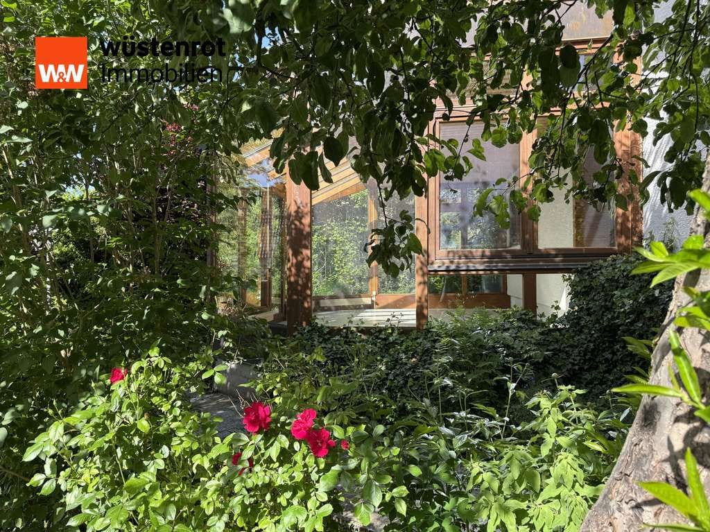 Immobilie in Rottweil - Familienglück mit Freiraum: Großzügiges Zuhause mit Einliegerwohnung - Bild 1