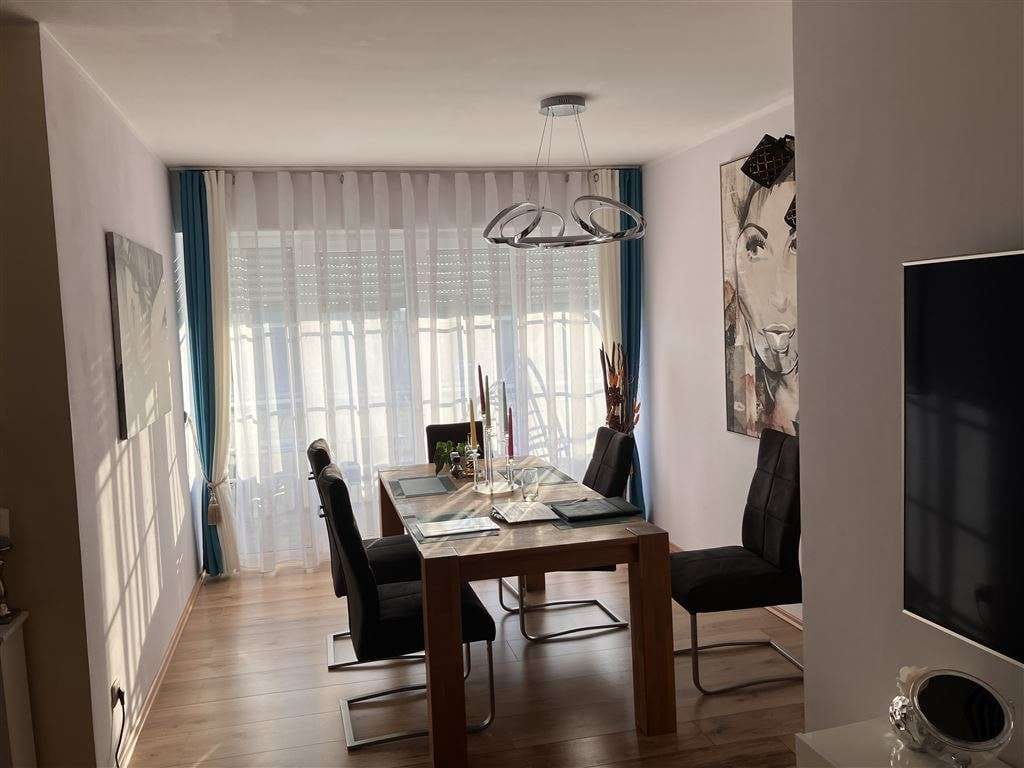 Immobilie in Hepberg - Lichtdurchflutete Dachgeschosswohnung in ruhiger Lage - Bild 1