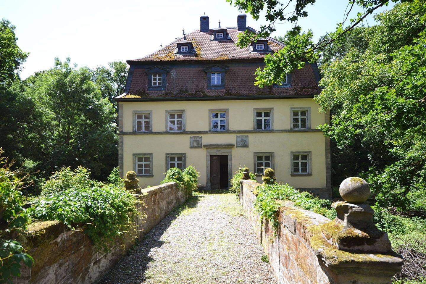 Immobilie in Küps - Traumhaftes Anwesen - Schloss Hain bei Küps mit großem Grundstück - Bild 1