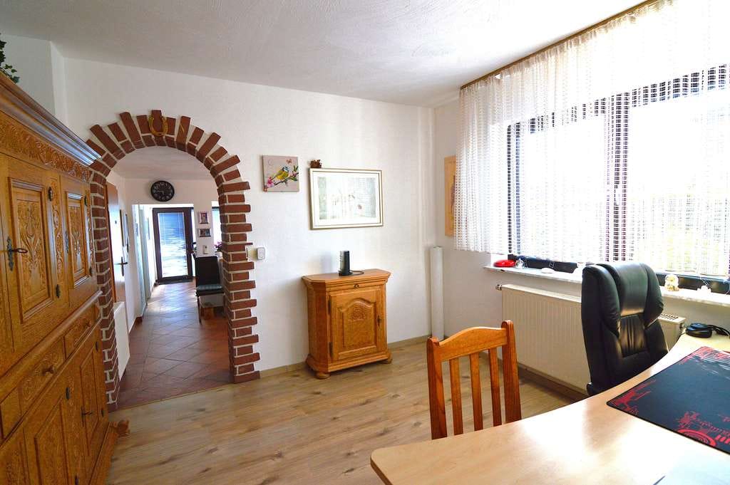 Immobilie in Rees - Modernisiertes Einfamilienhaus mit Einliegerwohnung in Rees-Millingen - Bild 3