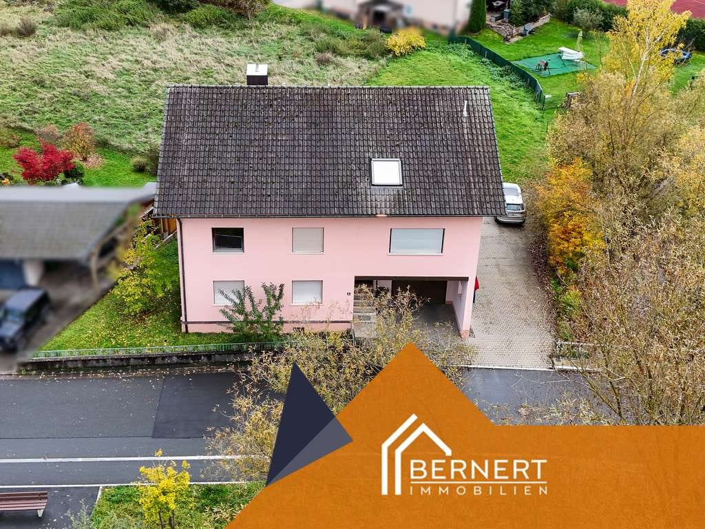 Immobilie in Lichtenfels - Großzügiges Dreifamilienhaus mit Balkon, Terrasse und vielseitigem Nutzungspotenzial - Bild 1