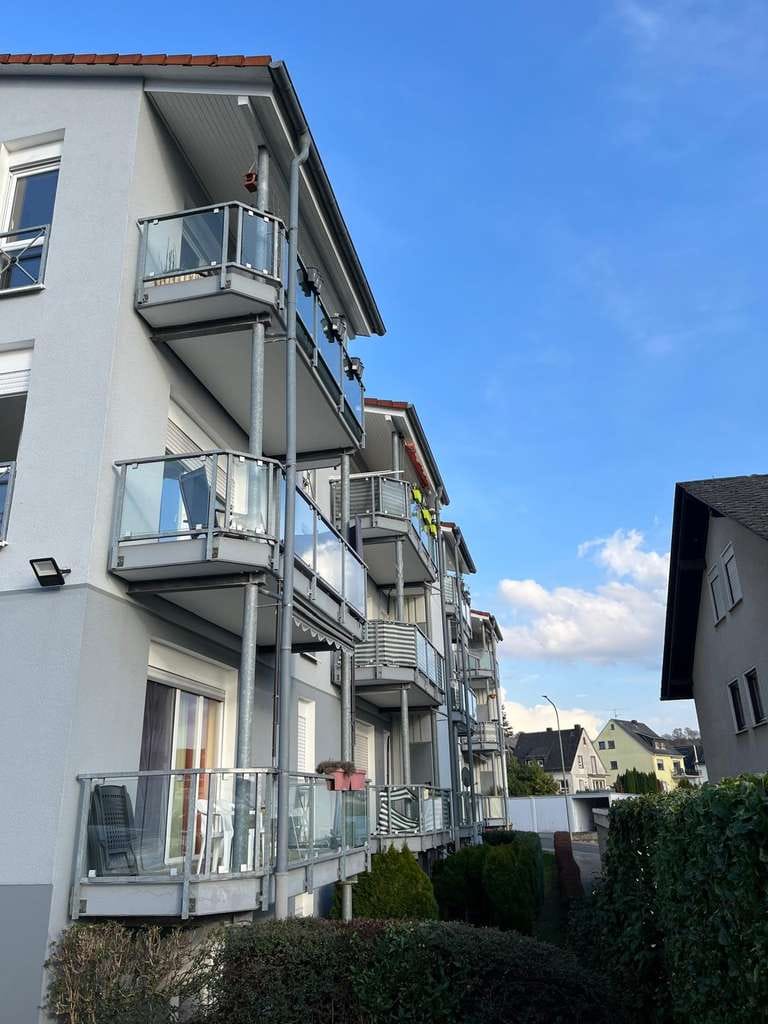 Immobilie in Höhr-Grenzhausen - Schön wohnen macht glücklich - Bild 0