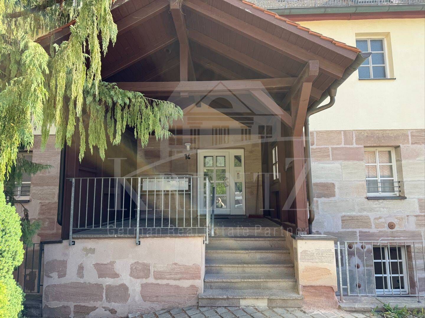 Immobilie in Wendelstein - Außergewöhnliche Galerie-Wohnung in historischem Fabrikensemble - Bild 2