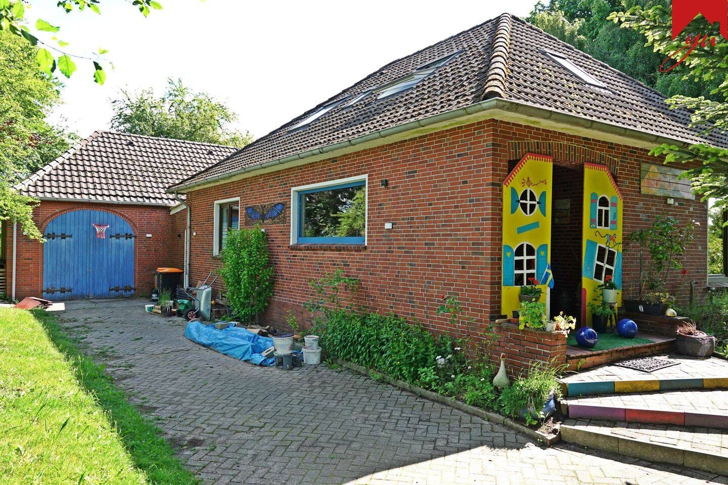 Immobilie in Wittmund - Ein uriger Bungalow mit viel Potenzial in ländlicher Lage von Nenndorf! - Bild 0