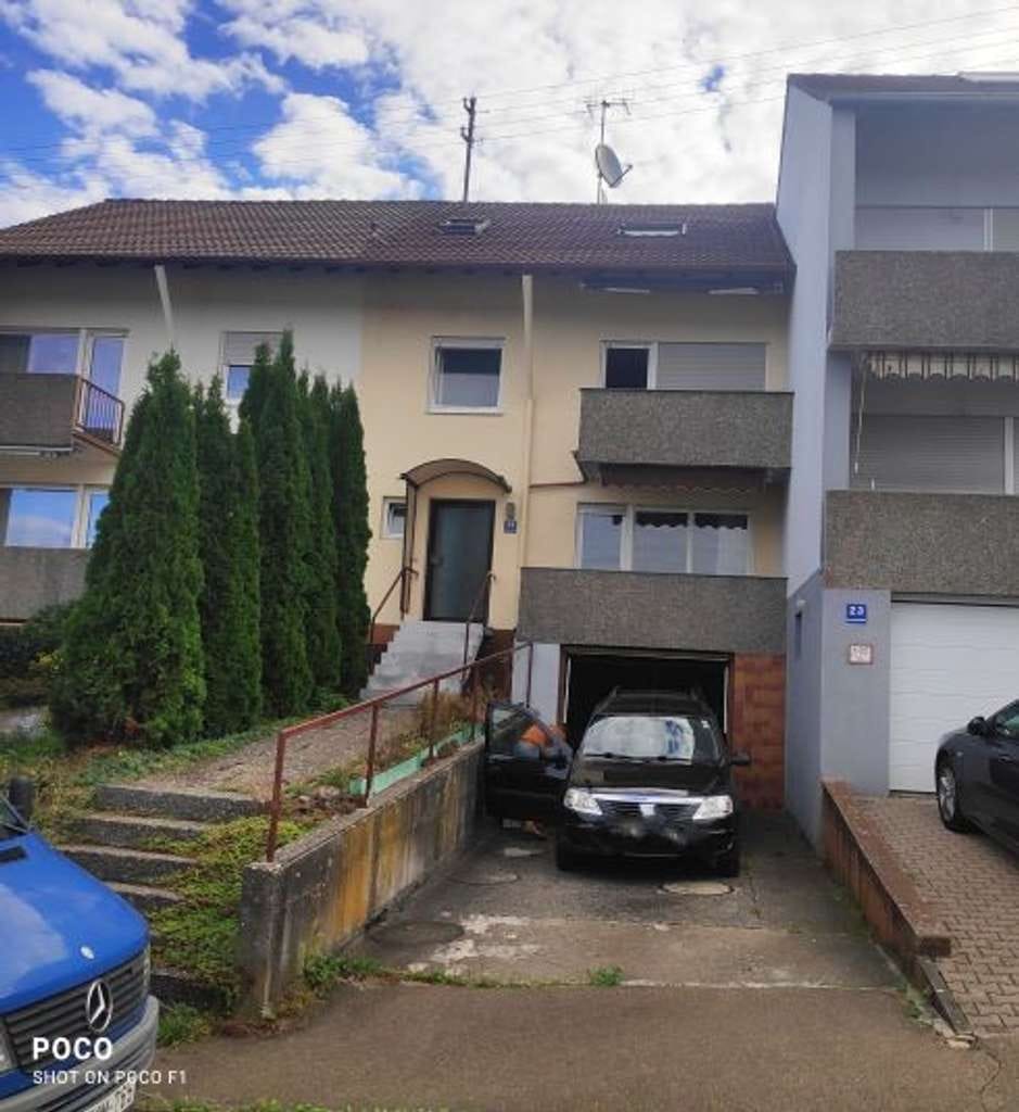 Immobilie in Böbingen an der Rems - Freundliches 6-Zimmer-Reihenhaus in Böbingen an der Rems - Bild 0