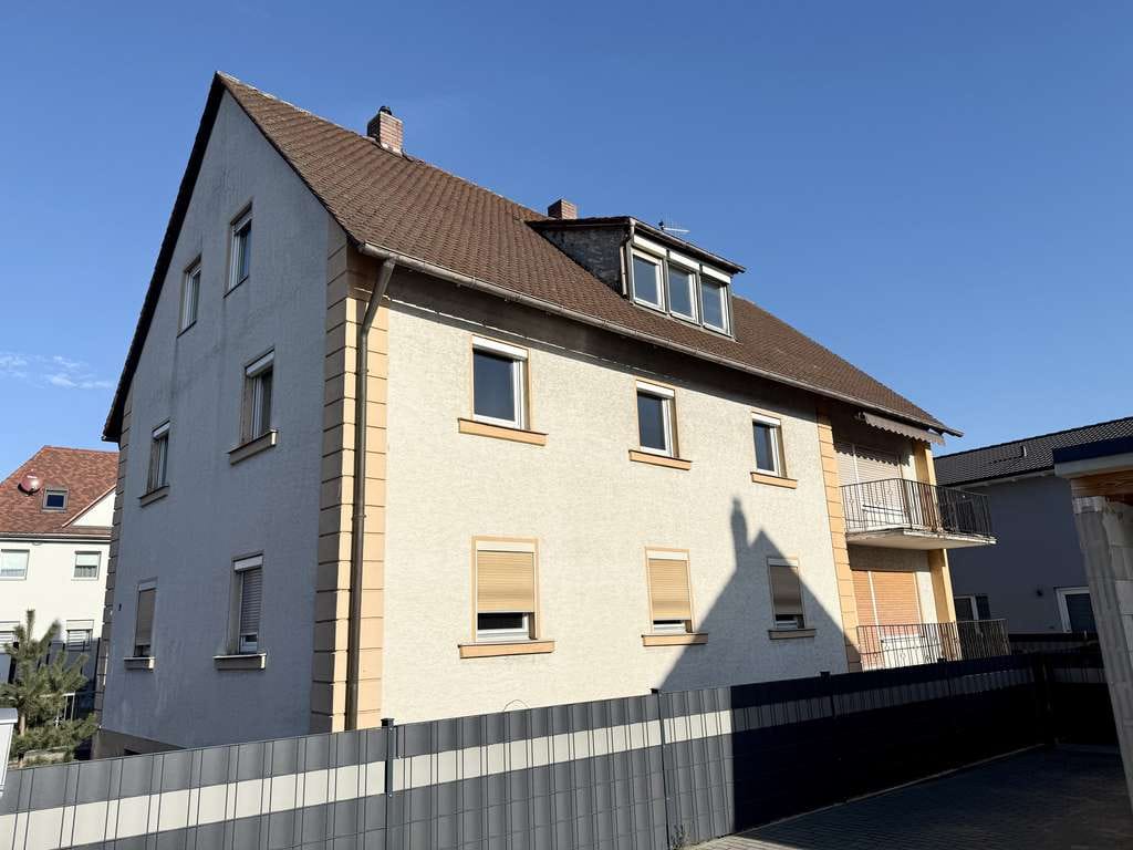 Immobilie in Veitsbronn - f. Immoprofis: komplett leeres, bereits nach WEG aufgeteiltes 3-Fam-Haus provisionsfrei zu verkaufen - Bild 1