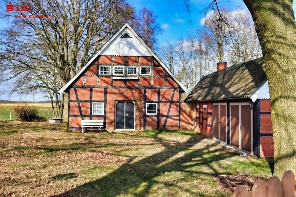 Immobilie in Colnrade - Verwirklichen Sie Ihren Traum - Landhaus in idyllischer Lage - Bild 0